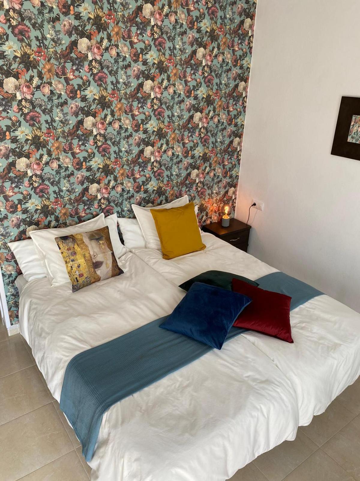 B&B Casa Blanca Oria Luaran gambar