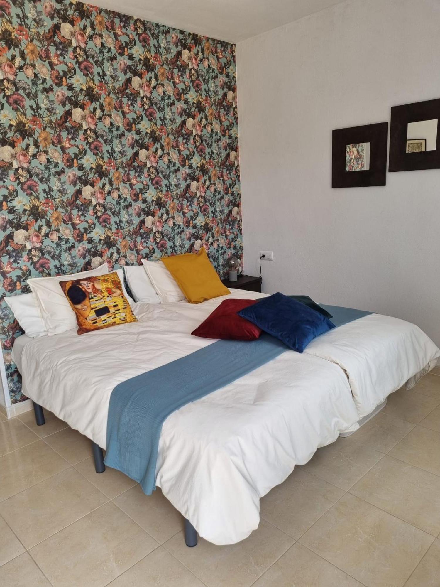 B&B Casa Blanca Oria Luaran gambar